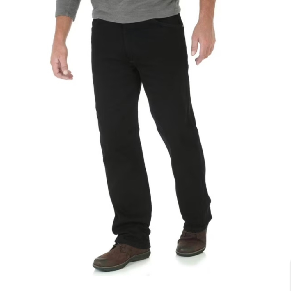Wrangler Authentics Men’s Black Comfort Flex Waist Jeans. Size 38” X 30”